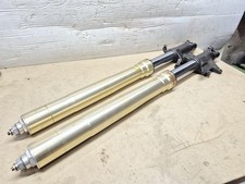 Honda RVF400 NC35 Forks suit
