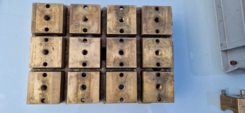 Rear mouneting brass - (12),
