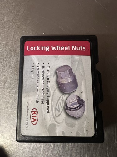 Kia sportage locking wheel - kia,