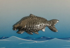 Mirror Carp Silver Pewter Lapel Pin Badge (P)