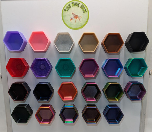 Hex hide for jumping spider