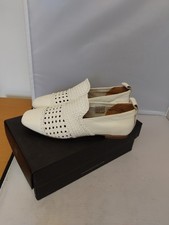 Hudson London Women's Flat