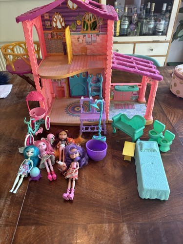 Enchantimal doll house play - doll,