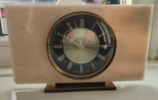 Vintage - Retro Smiths Bakelite Marble Effect Mantle Clock Working Battery VGC