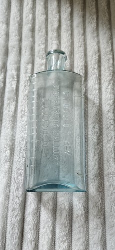 Light blue vintage glass - light,