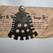 Vintage Knitting Needle Gauge