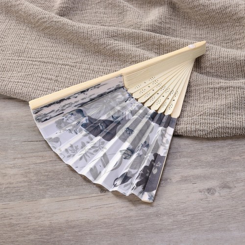 Silk folding fan - ,