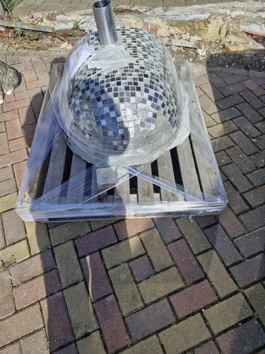 Pizza oven fire - oven, bricks