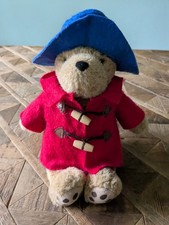 2014 Rainbow Design PA1083 Paddington Bear - Red Duffle Coat & Blue Hat