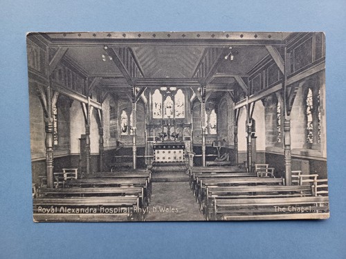 C1910s interior scene of - pc,