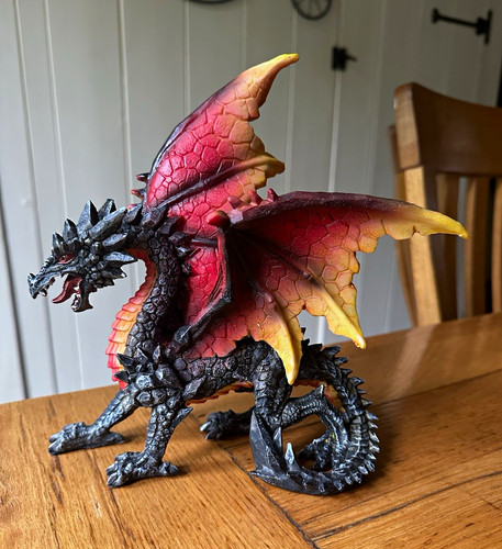 Black red winged dragon - black, &