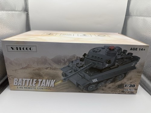 Remote control battle tank - remote,