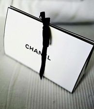 Chanel empty gift bag+shredded