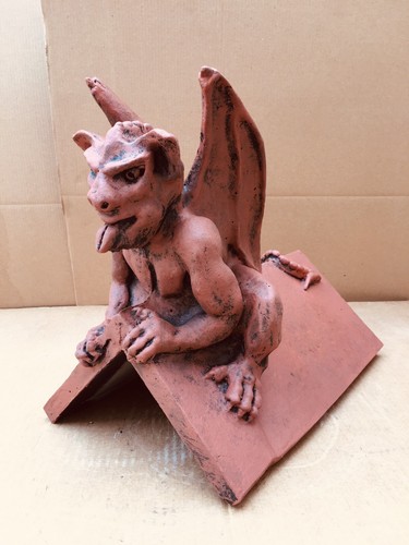 Gargoyle roof tile - gargoyle,