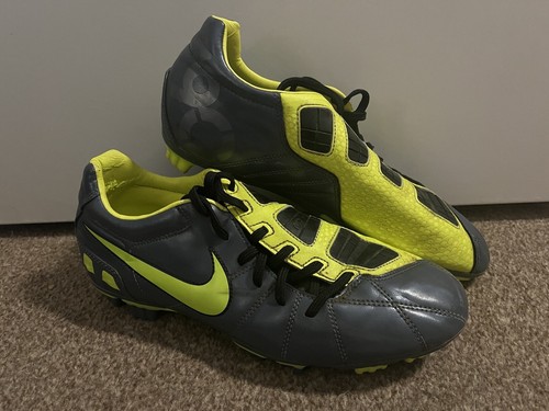 Nike total strike fg - 90,
