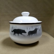 Lodge Stoneware Collection Big