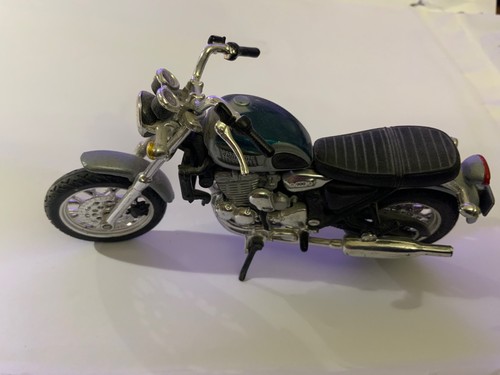 Maisto triumph - maisto, 1:18