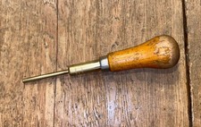 VINTAGE WODEN PUSHPIN No X170