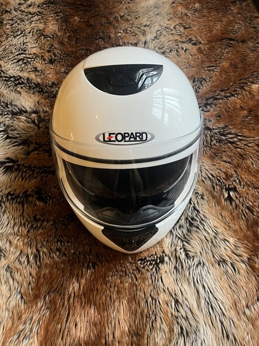 Leopard leo 838 - leopard, modular