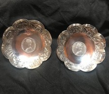 ANTIQUE VICTORIAN 1888 / 92  INDIAN STERLING SILVER ONE RUPEE COIN DISHES 85g