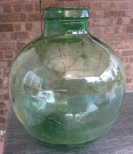 Large vintage green glass - large,