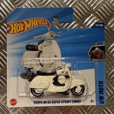 Hot Wheels Vespa 90 SS Super