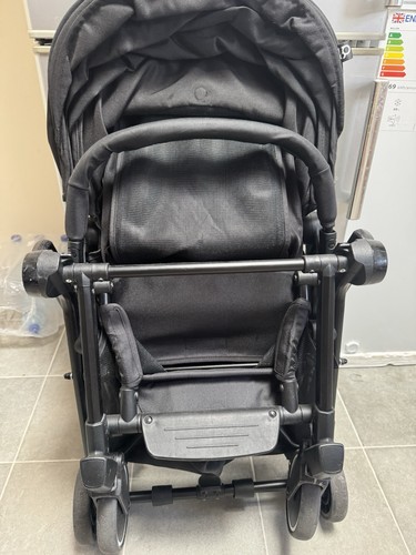 Ultra compact travel pushchair - travel,