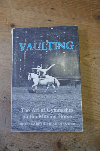Vaulting the art of - vaulting,