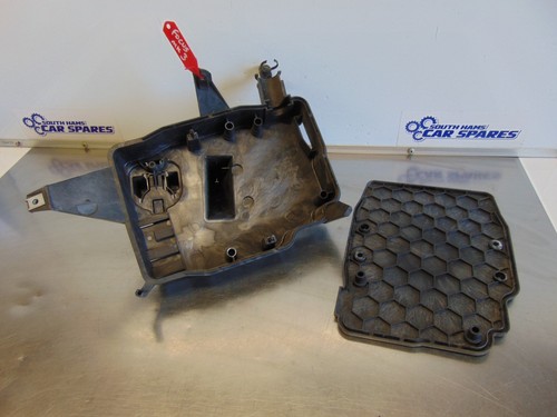 Ford focus ecu box - housing, lid