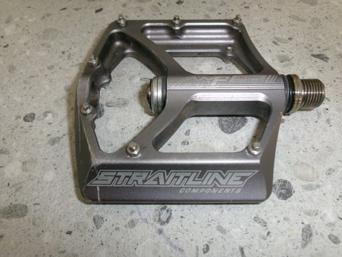 Superb straitline amp pedals - amp,