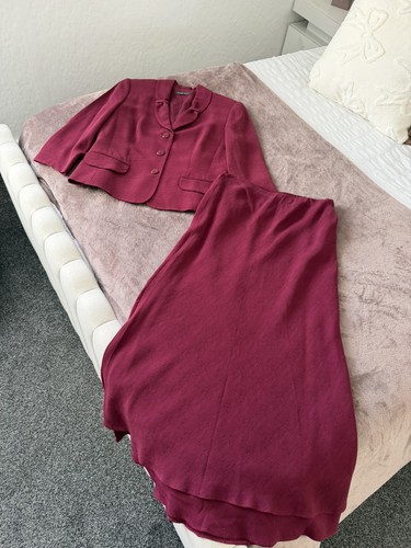 Alex burgundy skirt - co,