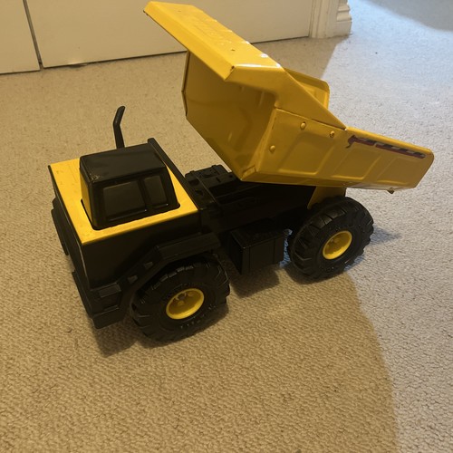 Large tonka truck - large,