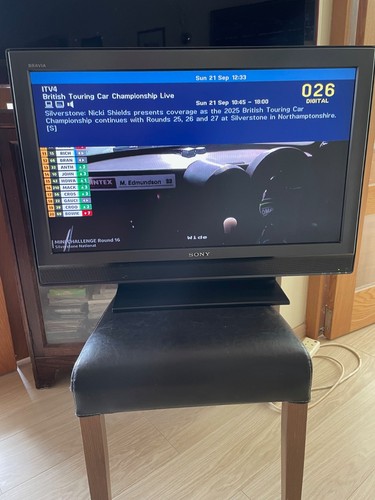 Two sony bravia s - bravia, tv's