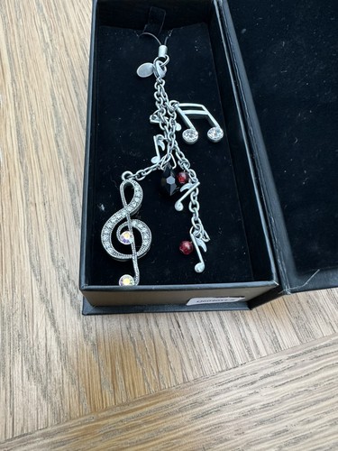 Swarovski style music notes - swarovski,