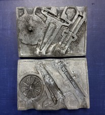 VINTAGE TOY SOLDIER LEAD MOLD