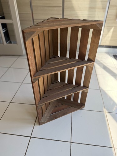 Wooden crate corner - wooden, shelf