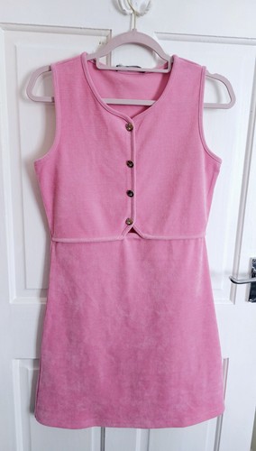 Very hot pink - by,