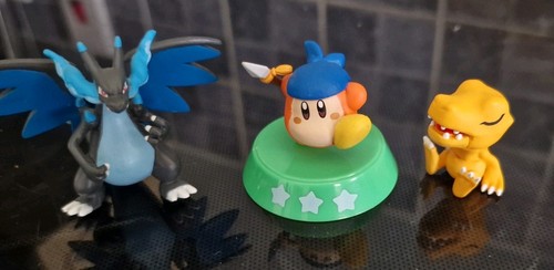 Pokemon waddle dee and digimon - dee,