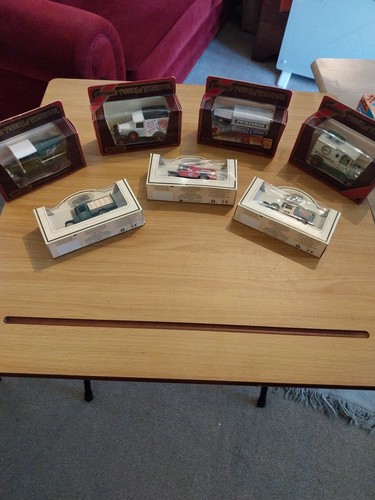 Diecast model bundle - diecast,