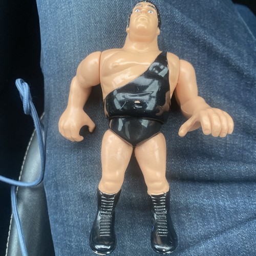 Hasbro wwe andre the giant - wwe,