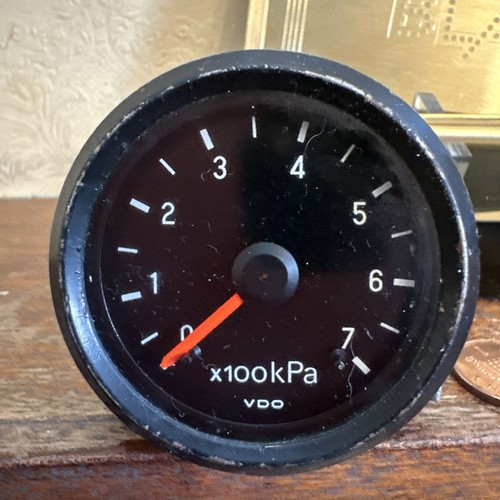 Vdo oil pressure gauge 52mm - vdo,