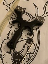 LEIGHTONS CATTYS Clipped Frame