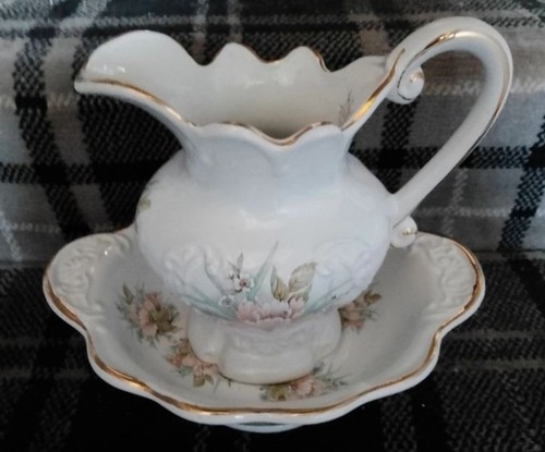 Old windsor pottery vintage - windsor,