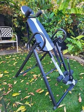 300lbs Gravity Inversion Table Heavy Duty Back Therapy Fitness Inverter Machine