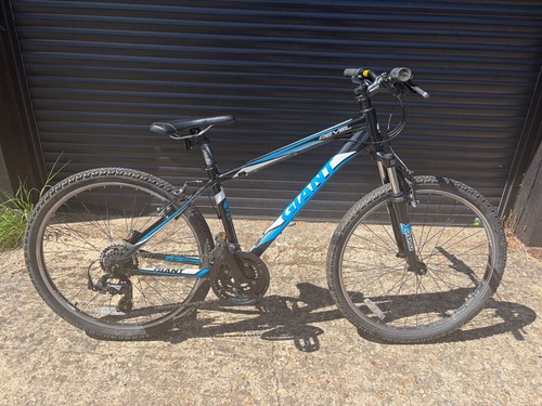 Giant revel mountain bike - ,