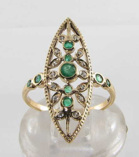 9ct gold colombian emerald - 9ct,