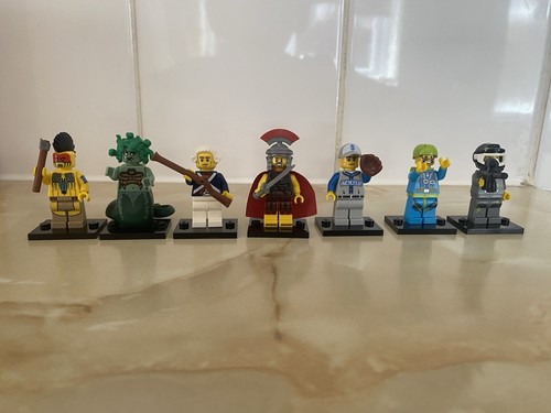 Lego minifigures series - lego, 10