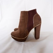1970s Vintage Glam Rock Suede