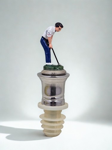 Novelty golfer wine bottle - golfer,
