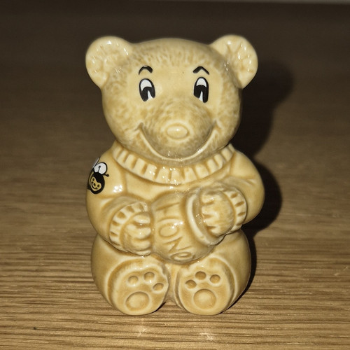 Wade signed ceramic bear - wade,
